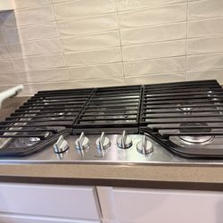 36” Gas Cooktop Whirlpool 