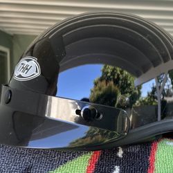 Black motorcycle helmet size small