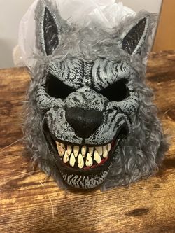 Mascara de lobo