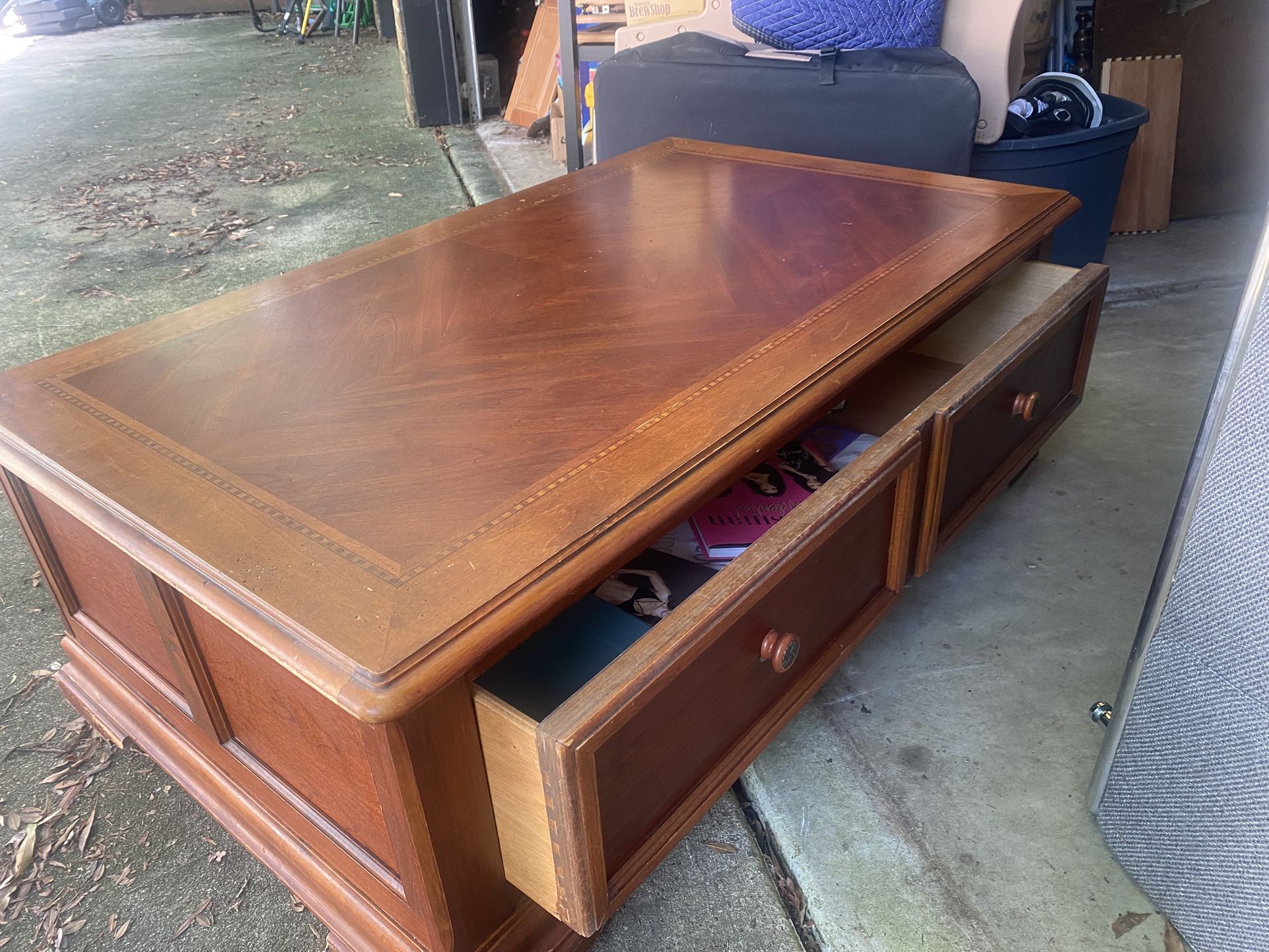 COFFEE TABLE