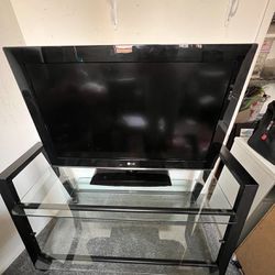 Glass Tv Stand / TV optional