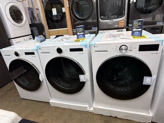 Brand new  LG 5.0 cu. ft. Stackable Smart Front Load Washer in White with AI Digital Dial, Steam and TurboWash360