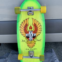 Dogtown Skateboard 