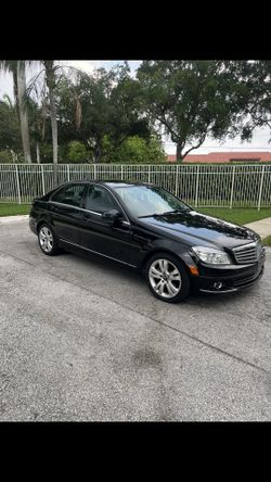 2011 Mercedes C300