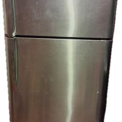 Frigidaire Refrigerator 