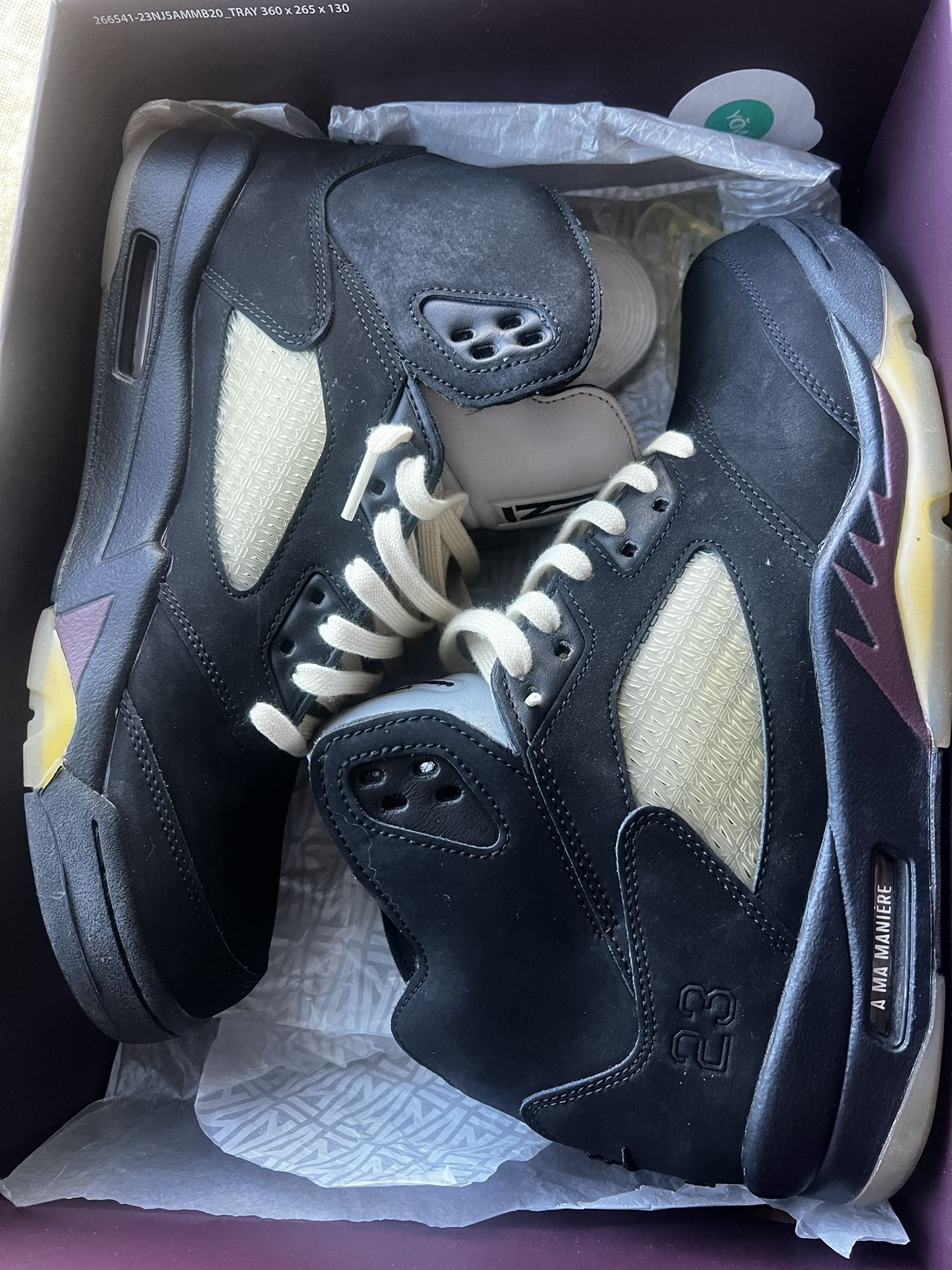 A Ma Maniere Jordan 5 Size 11 *USED*