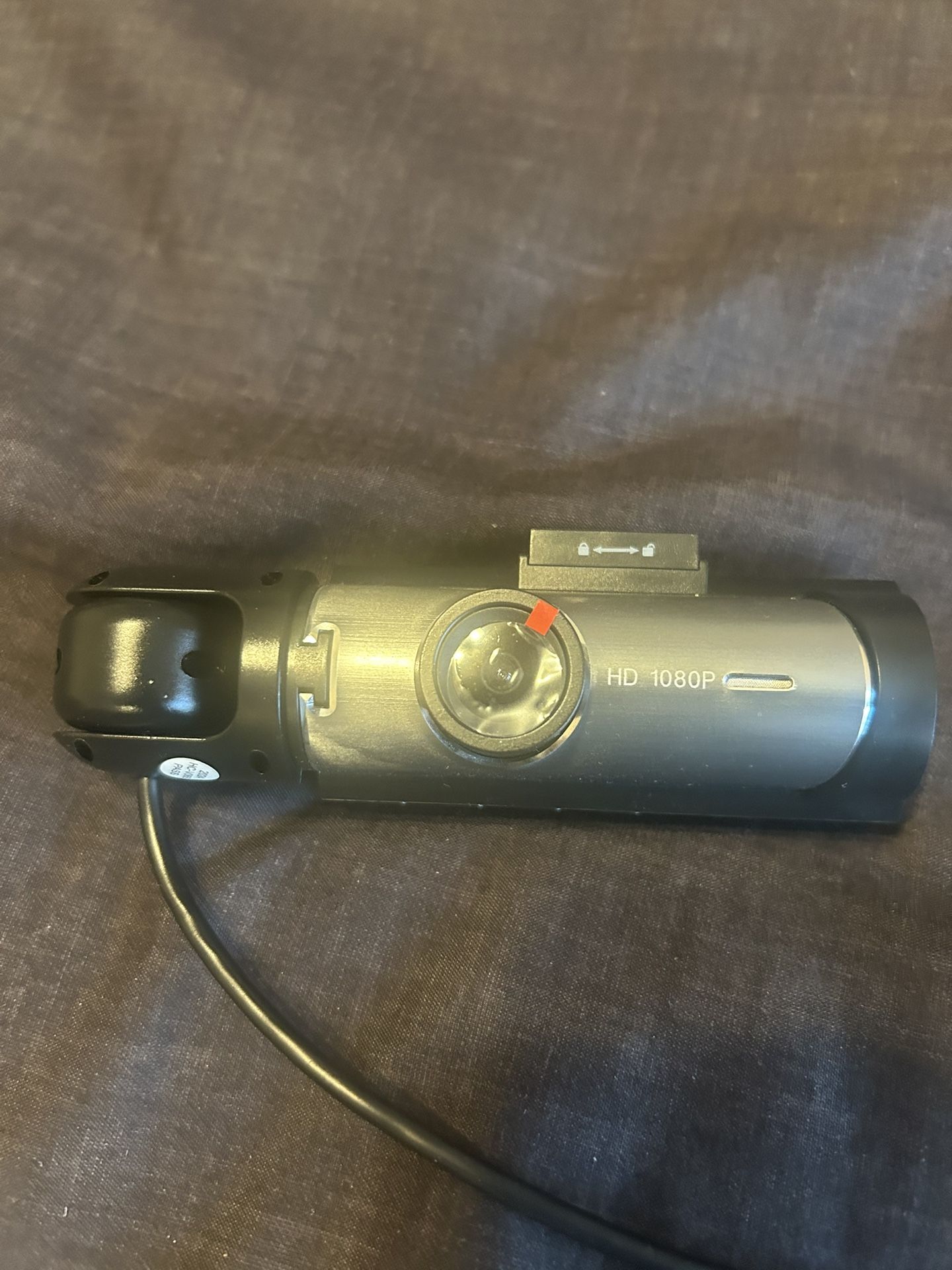 HD 1080P Front & Rear Dual Dash Cam with LCD Screen – Great Condition!