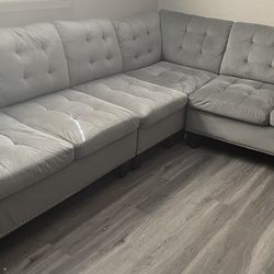 Gray L shaped Sofa (Need Picked Up Asap By Jan 1)