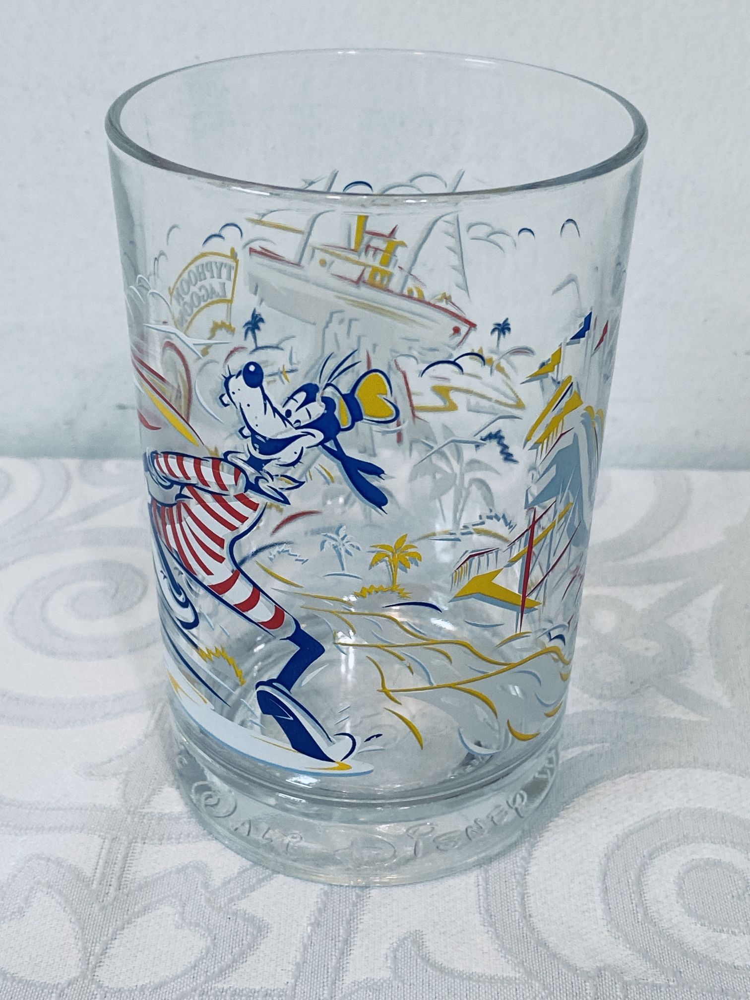 Walt Disney World LG Glass Goofy Blizzard Beach Remember the Magic 25 Ann. 1996
