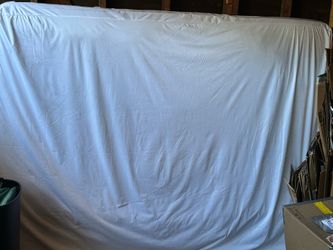 Brand new Queen Size Mattress with new White Fitted protection cover