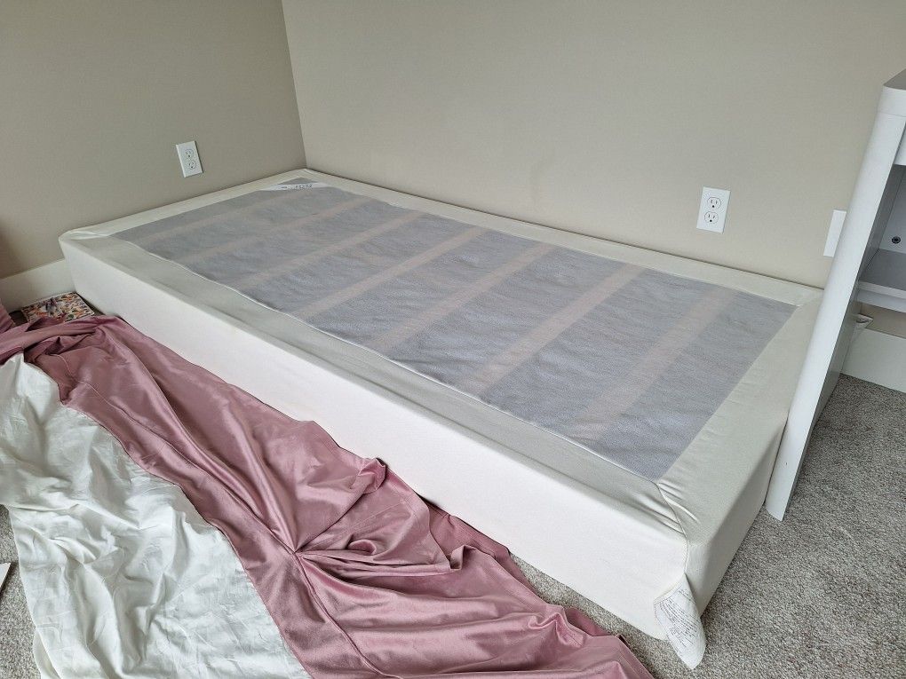 FREE twin Xl Spring Box IKEA Bed Platfom, Mattress Base