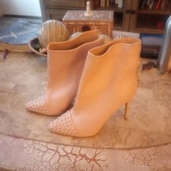 Exciting PINK BOOTS. SIZE 10