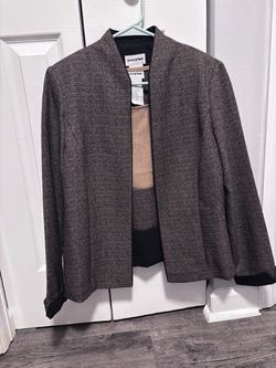Perceptions Blazer & Top set $25 for both