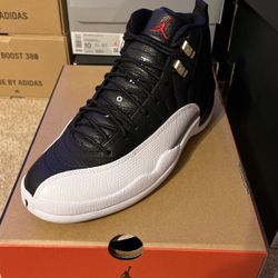 Air Jordan 12 Playoffs Size 9 