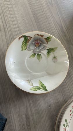 Vintage Kessington Fine China Japan Floral Teacup Saucer Set Gold Trim – 6pc