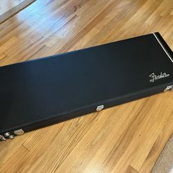 Fender Classic Hardshell Guitar Case - Strat, Tele, PRS, Etc