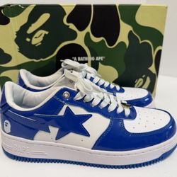 A Bathing Ape Bape STA Low Sneakers in White & Royal Blue Men’s Size 9