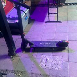 YYD ROBO Electric Scooter