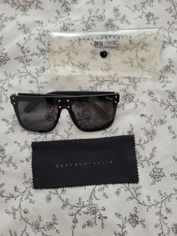 Quay Australia x Kylie Jenner | Hidden Hills Matte Black Shield Sunglasses | Studded Flat Top