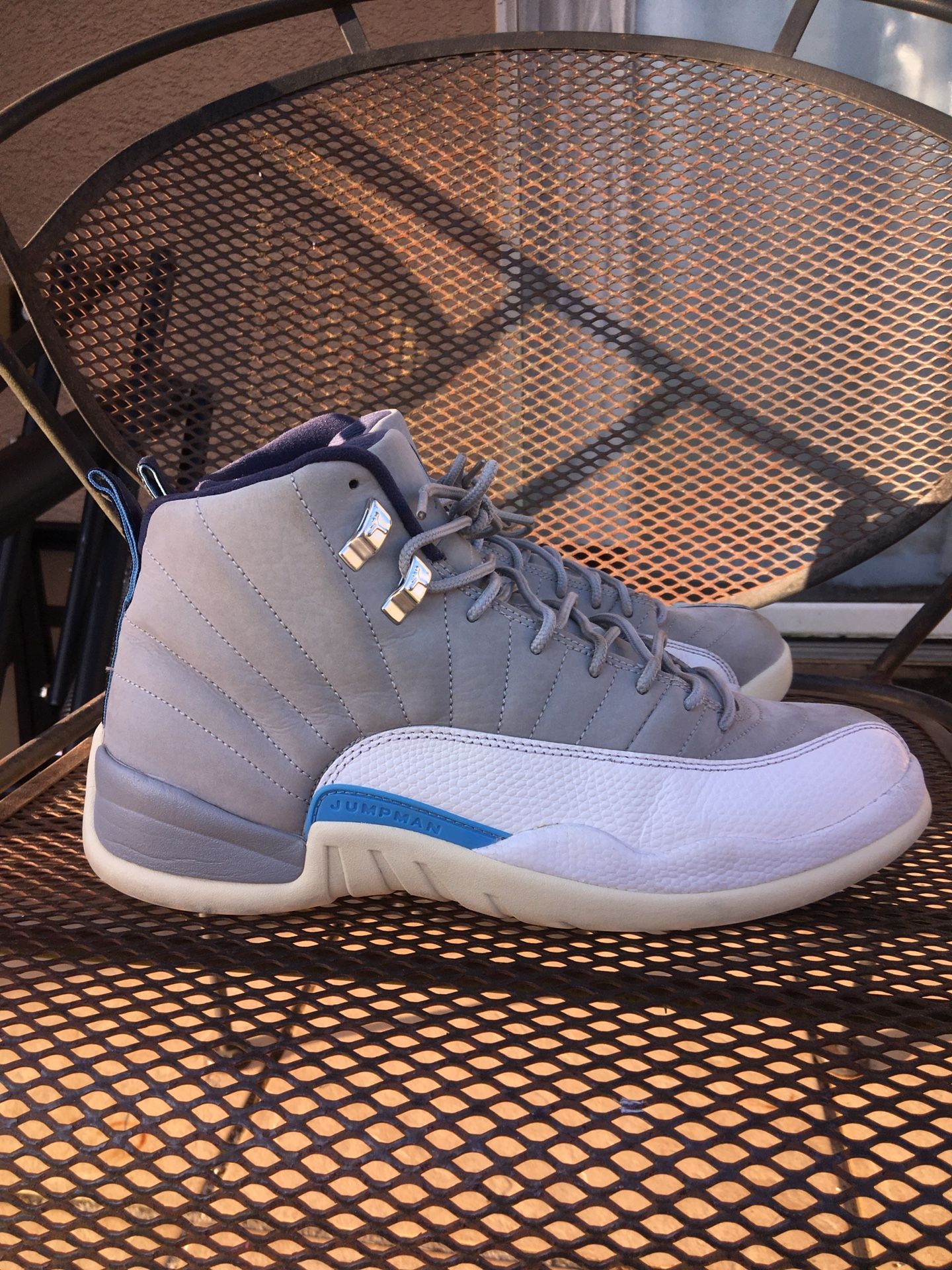 Air Jordan 12 Retro Unc