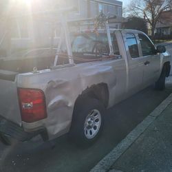 Vendo Chevi Silberado 2007  En $1300