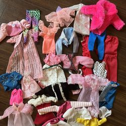 Used barbie 2024 clothes for sale