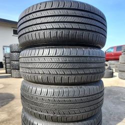 235/60/18 Hankook Kinergy GT 200$