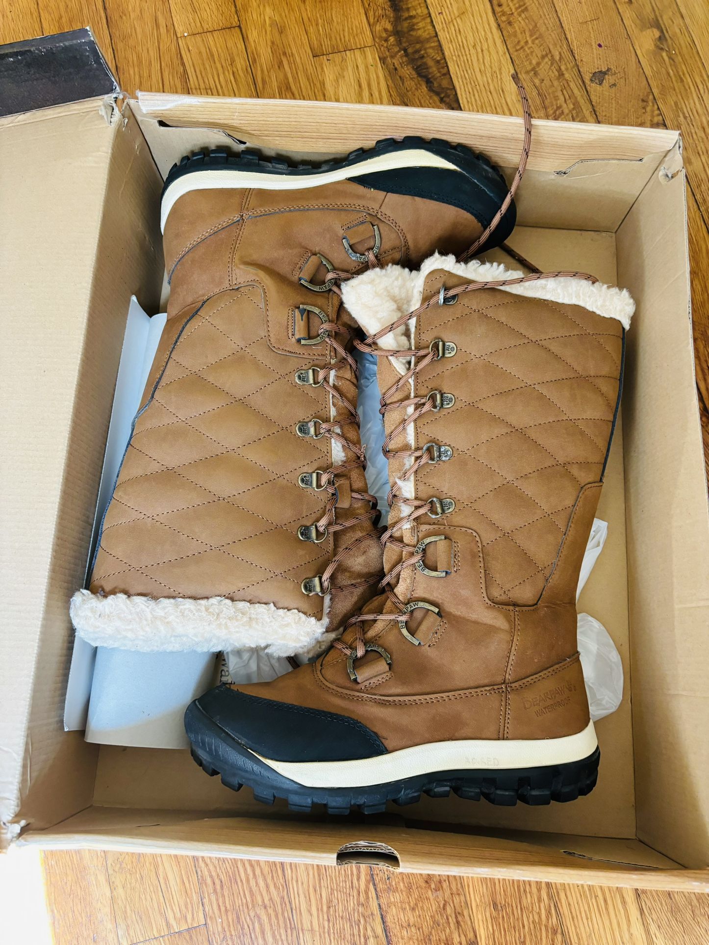 Bearpaw Snow Boots Size 7