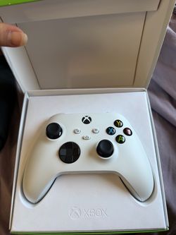 Microsoft Xbox Wireless Controller Robot White – Open Box, Tested