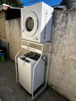 MagicChef washer and dryer combo