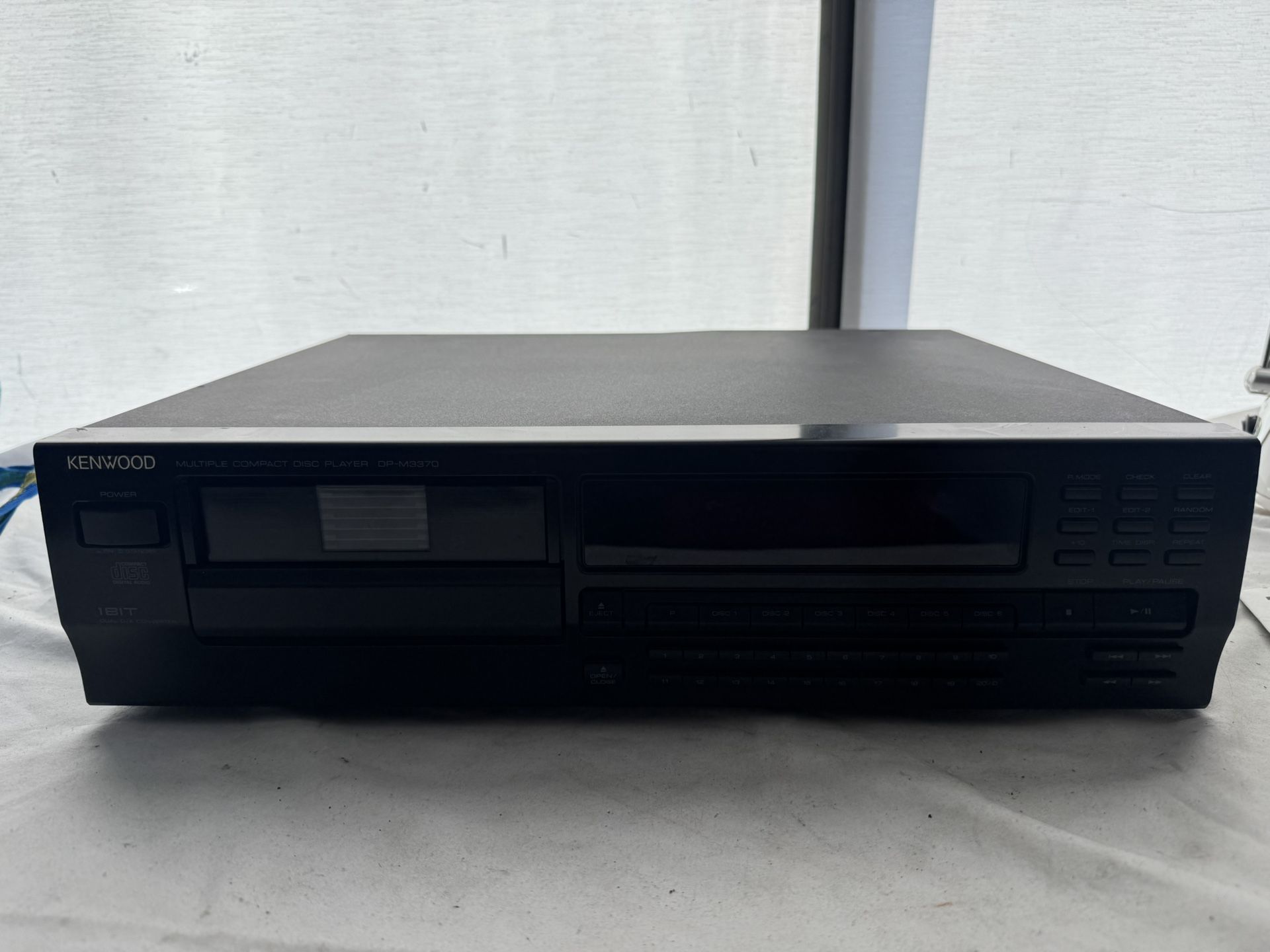Kenwood Multiple Compact Disc Player