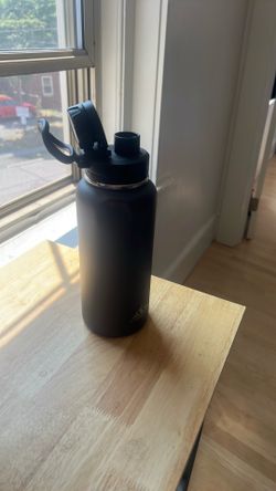 Water bottle