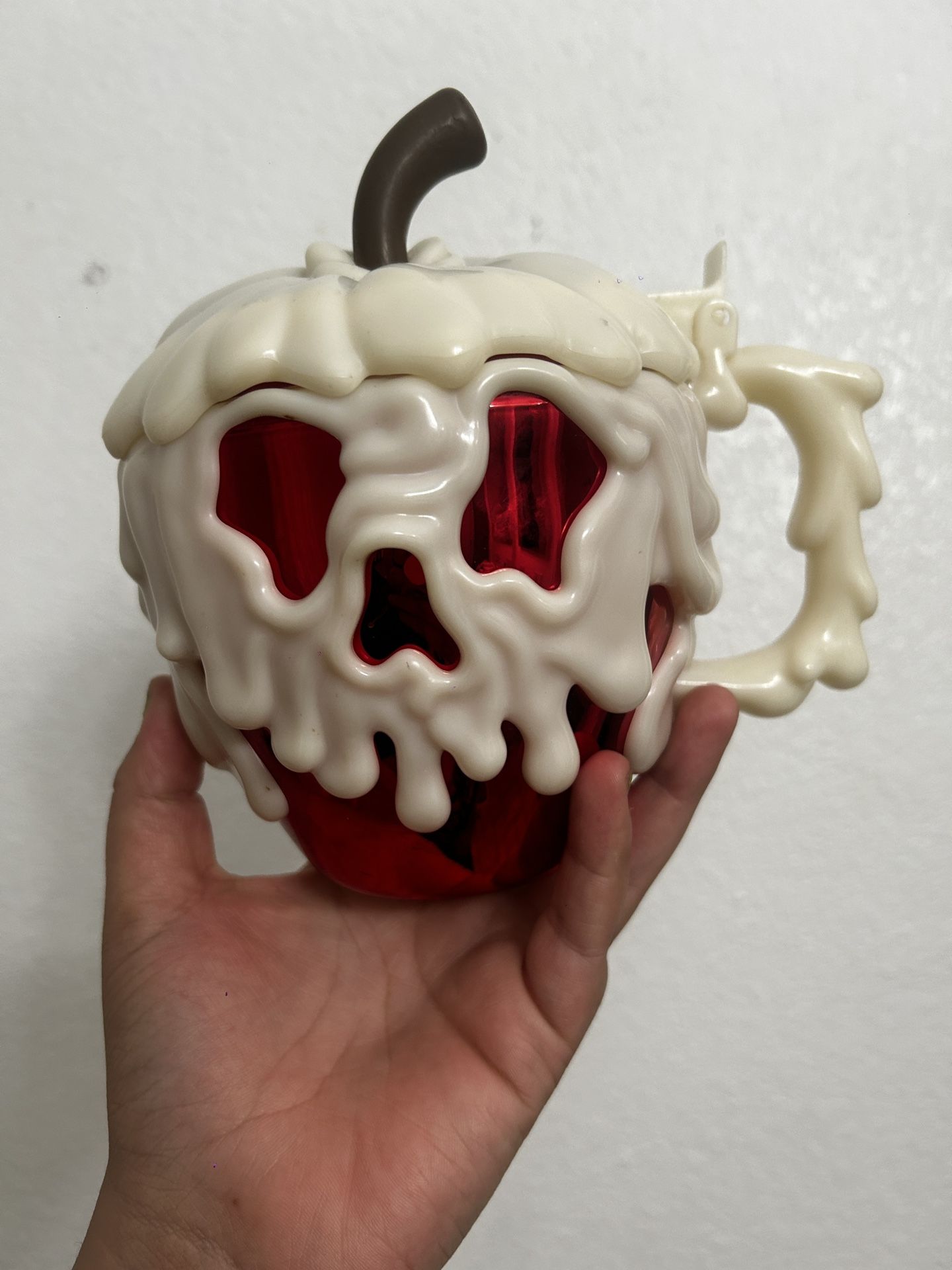 disney poison apple cup 