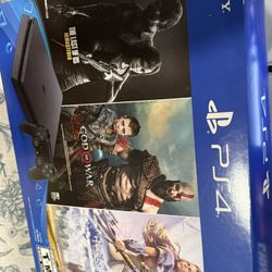 PS4 Like New. In Very Good Condition 