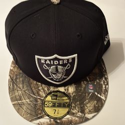 NFL Las Vegas Raiders New Era 59Fifty fitted size 7-7/8 ball cap