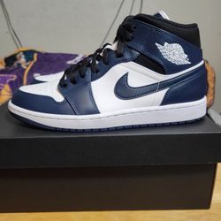 Air Jordan 1 Navy