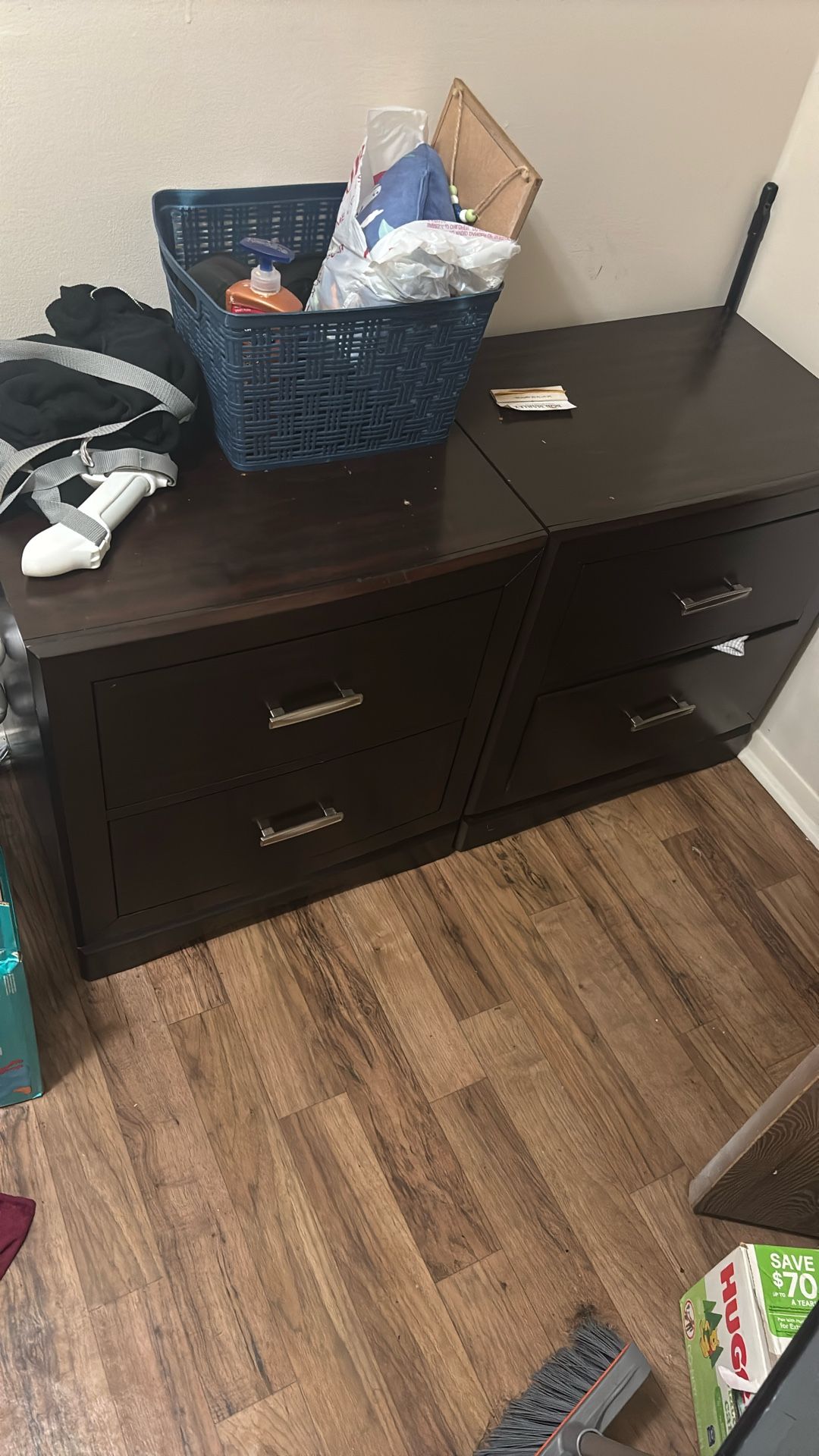 2 Wooden Nightstands