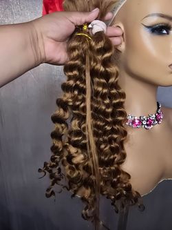 Raw human hair hair honey blonde 20"  3 bundles