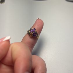 14k Yellow gold ring with Amethyst & Diamond