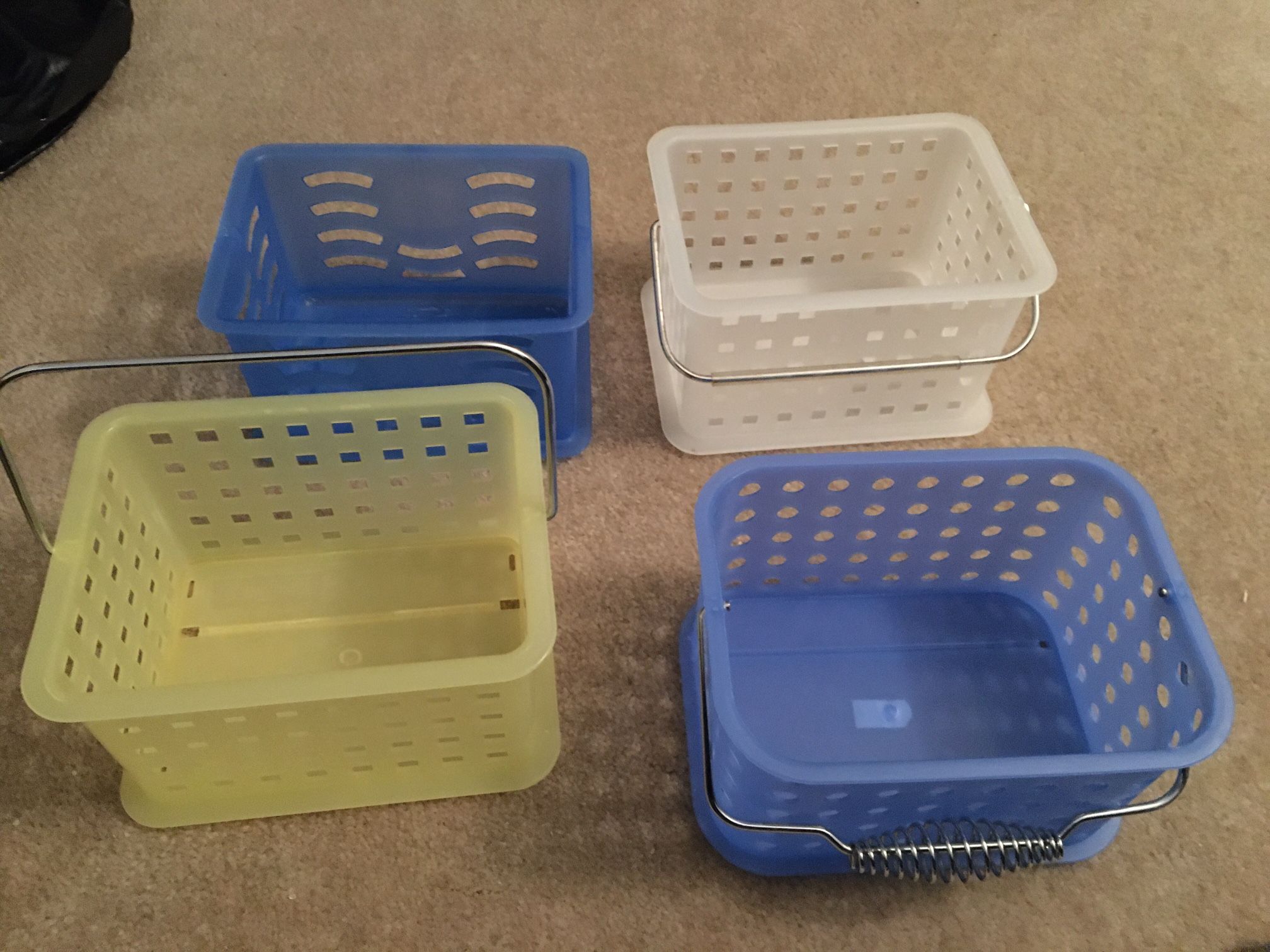 4 Storage Bins