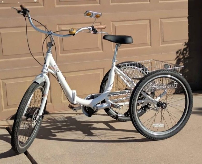White EVO Latitude Trike Bicycle with Extra Seat w/Backrest