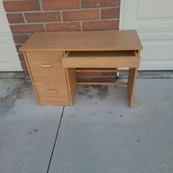 Free Desk