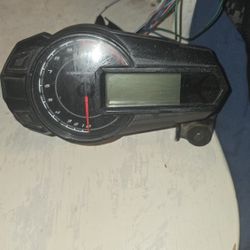 Kawasaki Z Pro Speedometer