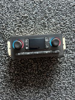 2004 -07 GM ac control 