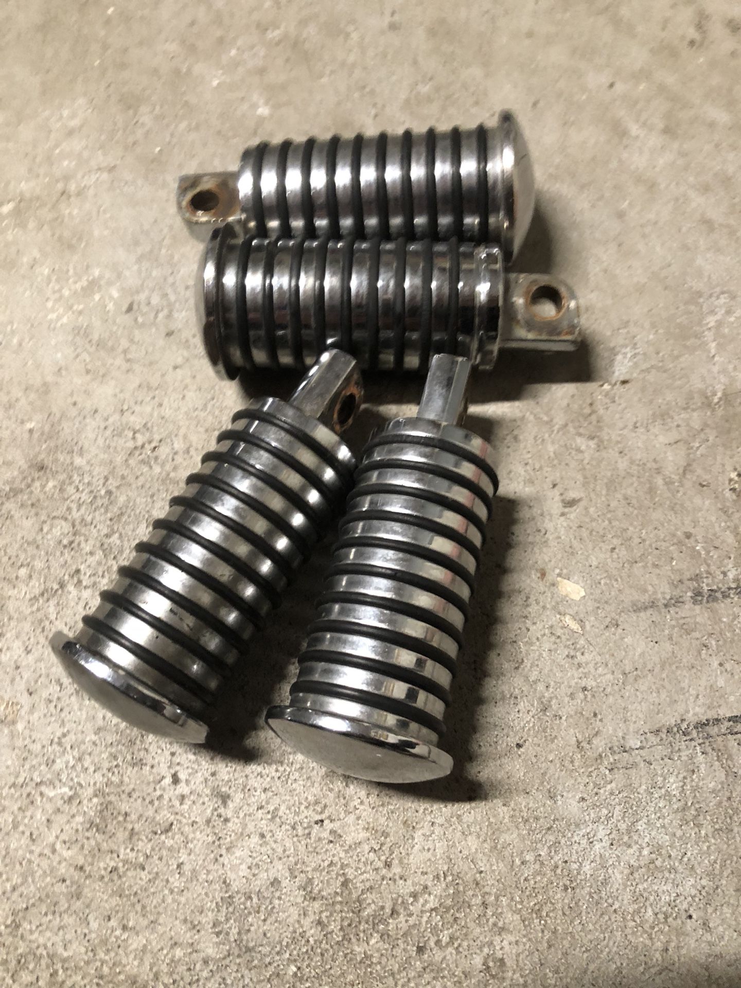 Harley foot pegs