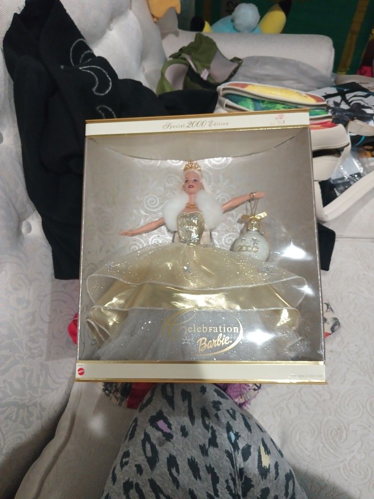 Special 2000 Edition Celebration Barbie