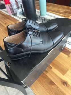 Men’s dress shoes