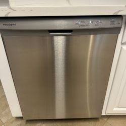 Frigidaire Dishwasher 
