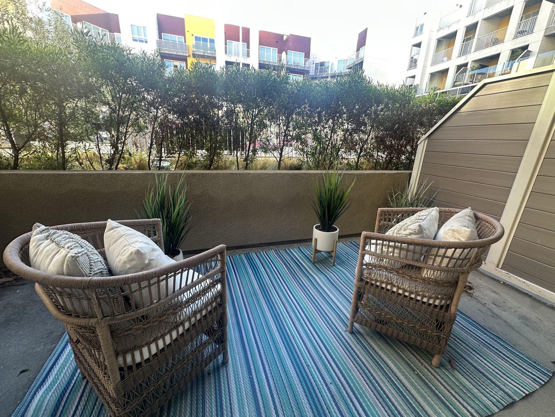 Patio Furniture Chairs