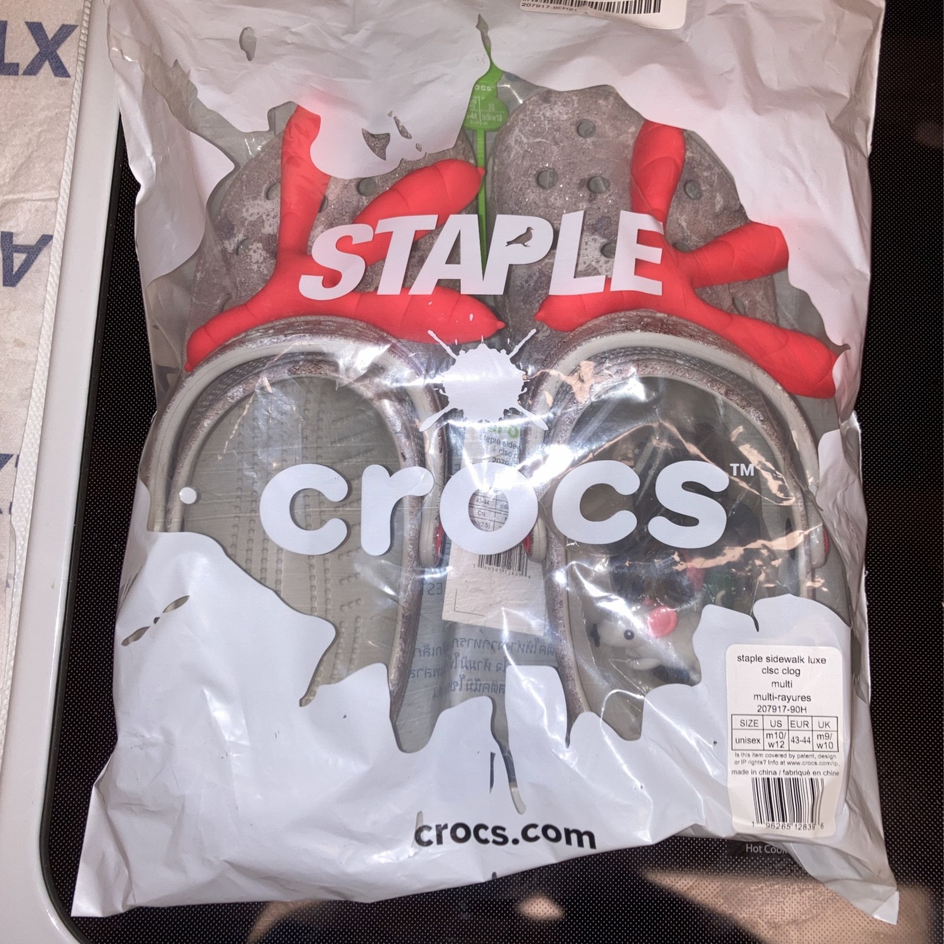 ネットワークセキュリティ Jeff Staples x Crocs Pigeon Clog